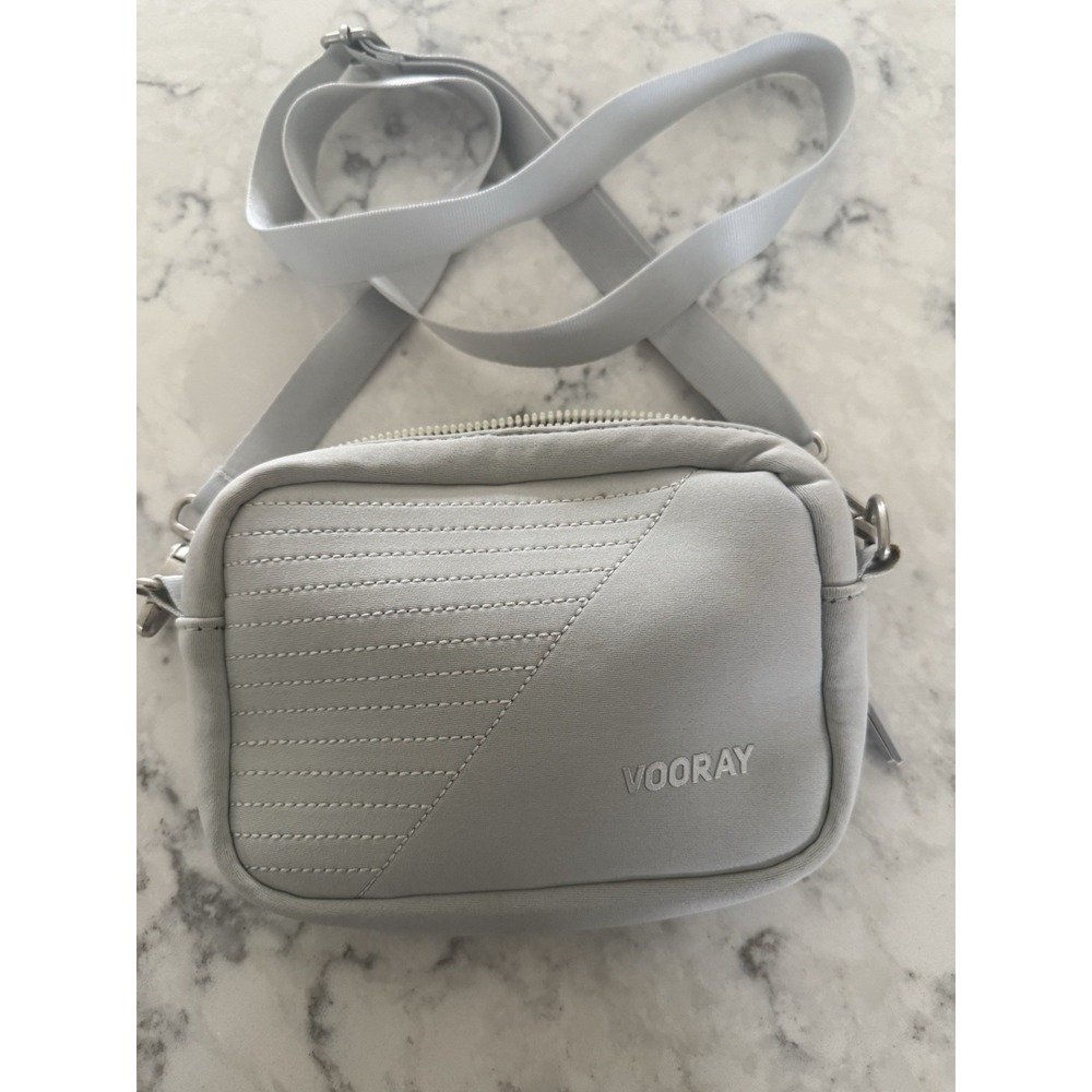 Vooray‎ Sidekick Gray Moto Crossbody Bag Small Adjustable Strap Neoprene Purse